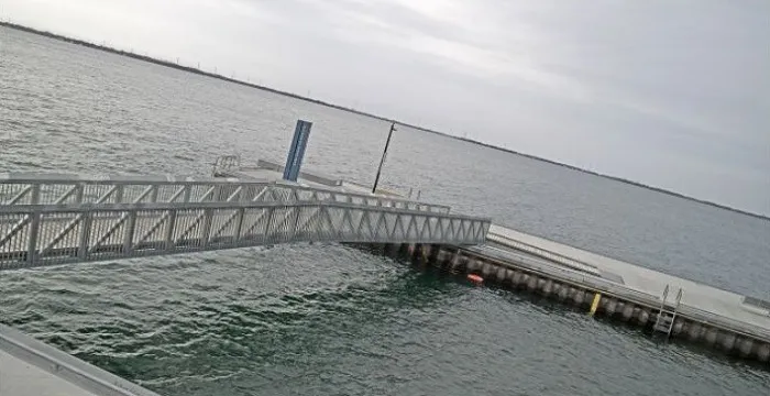Breakwater Park, Kingston, Ontario, Canada Webcam / Camera