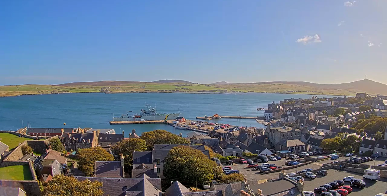 Victoria Pier, Lerwick, Scotland Webcam / Camera