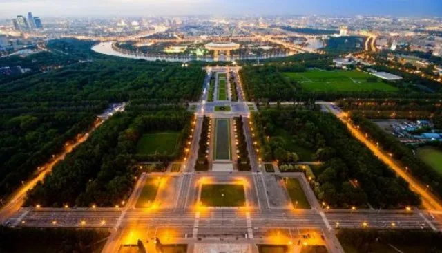 Downtown Moscow & Moscow State University Webcam / Camera