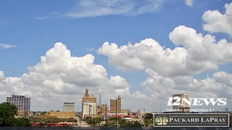 Harbor Island, Beaumont, Texas Webcam / Camera