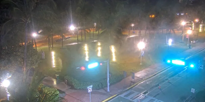 South Beach - Ocean Drive, Miami, Florida Webcam / Camera