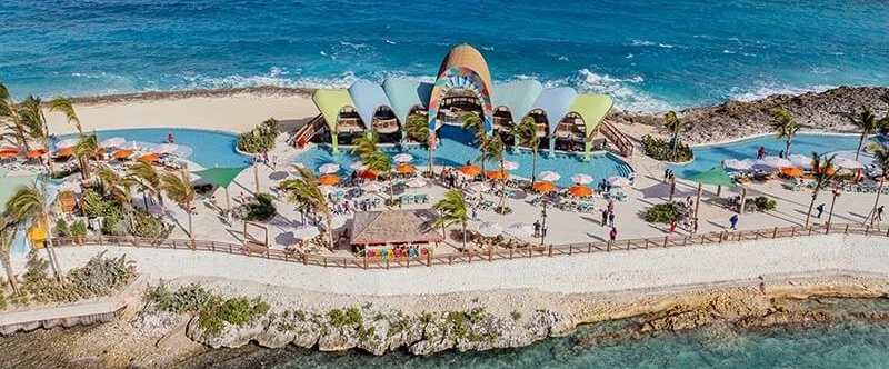 Royal Beach Club Paradise Island