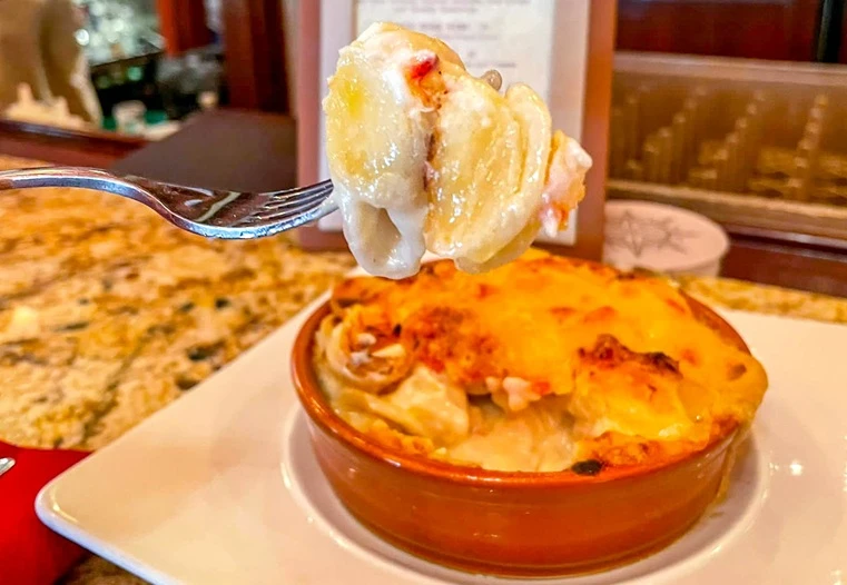 Lobster Mac & Cheese Recipe - Disney Cruise Line
