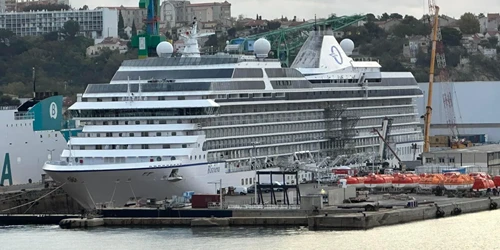 Oceania Cruises - Dry Dock