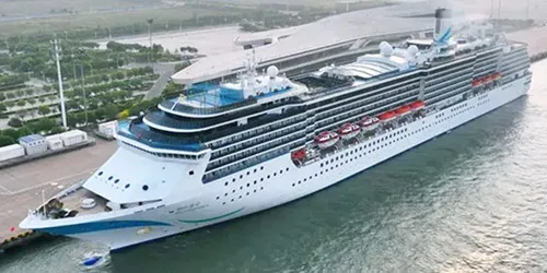 Live real-time ocean cruise ship tracking of Adora Mediterranea from Adora Cruises