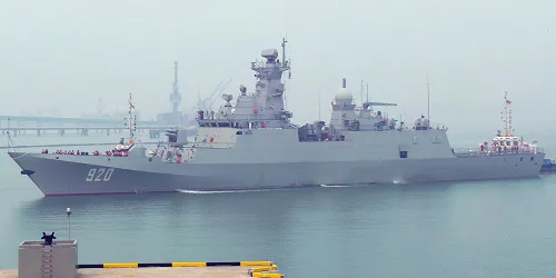 Live real-time tracking of military frigate Adhafer from the Algerian National Navy