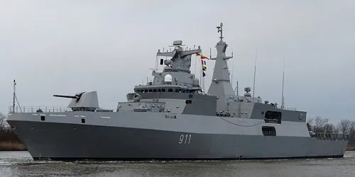 Live real-time military ship tracking of El-Moudamir from Algerian National Navy