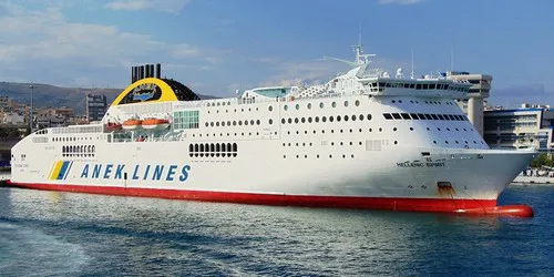 Live real-time cruise ferry tracking of Hellenic Spirit from ANEK Lines