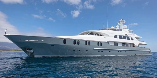 Live real-time ocean cruise ship tracking of Aqua Mare from Aqua Expeditions