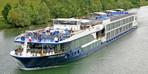 Avalon Scenery Real-Time Cruise Ship Tracking