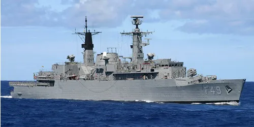 Live real-time military ship tracking of Rademaker from Brazilian Navy