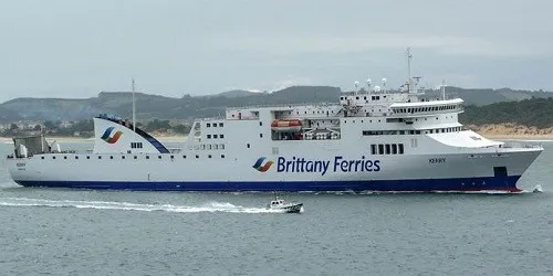Live real-time cruise ferry tracking of Kerry from Brittany Ferries