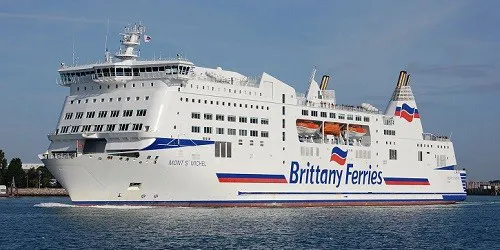 Live real-time cruise ferry tracking of Mont St Michel from Brittany Ferries