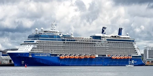 Live real-time ocean cruise ship tracking of Celebrity Silhouette from Celebrity Cruises