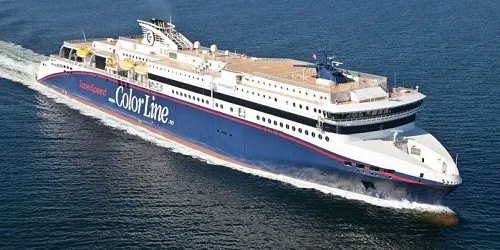 Live real-time cruise ferry tracking of Superspeed 1 from Color Line