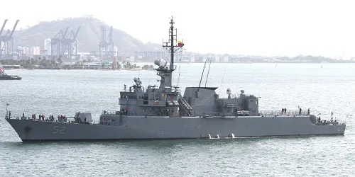Live real-time tracking of military frigate ARC Caldas from the Columbian Navy