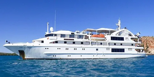 Coral Discoverer Real-Time Cruise Ship Tracking