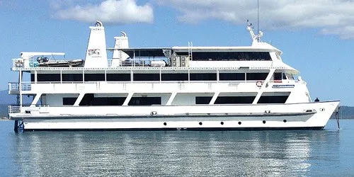 Live real-time ocean cruise ship tracking of Coral Expeditions II from Coral Expeditions