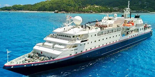 Live real-time ocean cruise ship tracking of La Belle des Océans from CroisiEurope