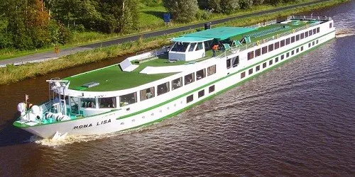 Live real-time river cruise ship tracking of Mona Lisa from CroisiEurope