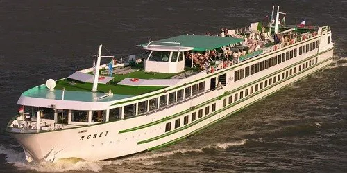 Live real-time river cruise ship tracking of Monet from CroisiEurope