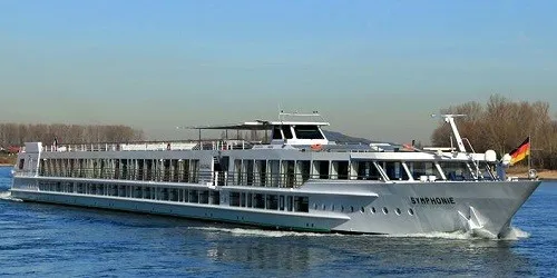 Live real-time river cruise ship tracking of Symphonie from CroisiEurope