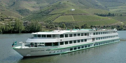 Live real-time river cruise ship tracking of Vasco da Gama from CroisiEurope
