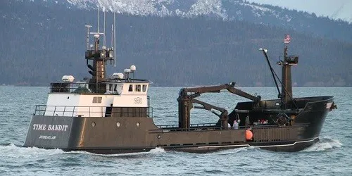 Live real-time iconic ship tracking of Time Bandit from Deadliest Catch (TV)