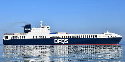 Live real-time cruise ferry tracking of Artemis Seaways from DFDS Seaways