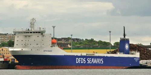 Live real-time cruise ferry tracking of Botnia Seaways from DFDS Seaways