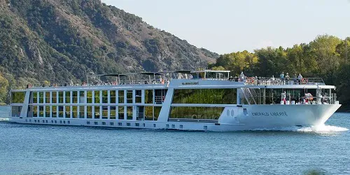 Live real-time river cruise ship tracking of Emerald Liberté from Emerald Cruises