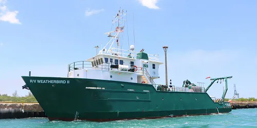 Live real-time research ship tracking of Weatherbird II from Florida Institute Of Oceanography