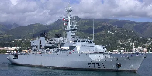 Vendémiaire Real-Time Military Ship Tracking