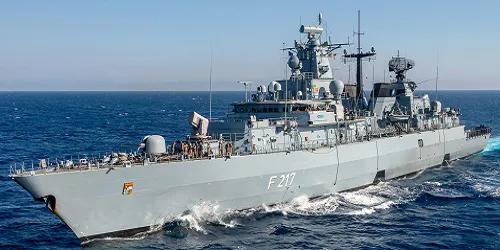 Live real-time tracking of military frigate Bayern from the German Navy