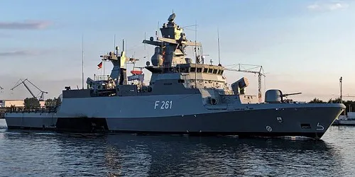 Magdeburg Real-Time Military Ship Tracking