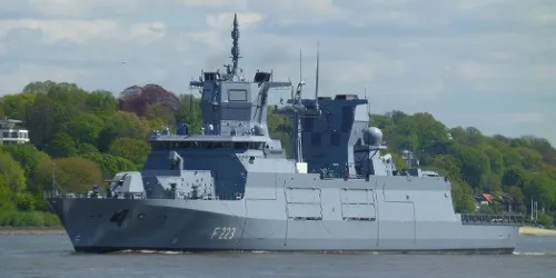 Live real-time tracking of military frigate Nordrhein-Westfalen from the German Navy