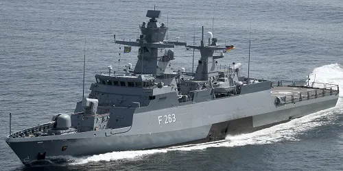 Live real-time tracking of military frigate Oldenburg from the German Navy