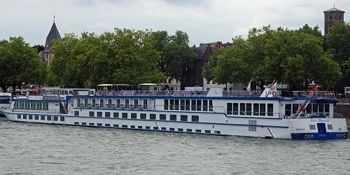 River Rhapsody Real-Time Cruise Ship Tracking