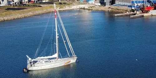 Live real-time research ship tracking of Witness from Greenpeace