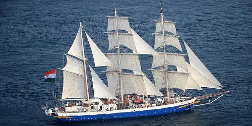 INS Sudarshini Real-Time Military Ship Tracking