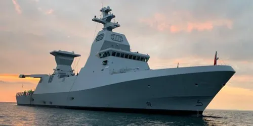 Live real-time tracking of military corvette INS Nitzachon from the Israeli Navy