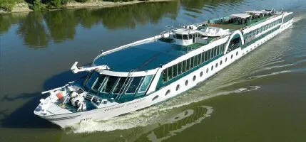 Live real-time river cruise ship tracking of Amadeus Rhapsody from Luftner Cruises