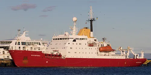Live real-time research ship tracking of Noosfera from National Antarctic Scientific Center of Ukraine