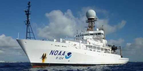 Ronald  H. Brown Real-Time Cruise Ship Tracking