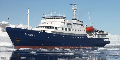 Live real-time ocean cruise ship tracking of Plancius from Oceanwide Expeditions