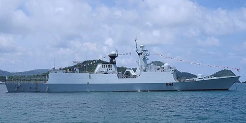 Live real-time tracking of military frigate PNS Shah Jahan from the Pakistan Navy