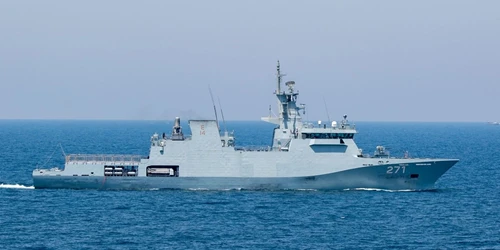 Live real-time military ship tracking of PNS Yarmook from Pakistan Navy