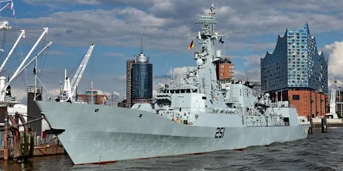 Live real-time tracking of military frigate PNS Zulfiquar from the Pakistan Navy