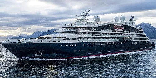 Live real-time ocean cruise ship tracking of Le Champlain from Ponant