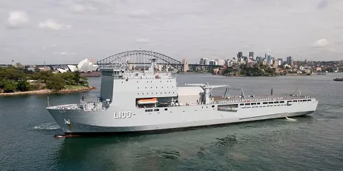 Live real-time military ship tracking of HMAS Choules from Royal Australian Navy